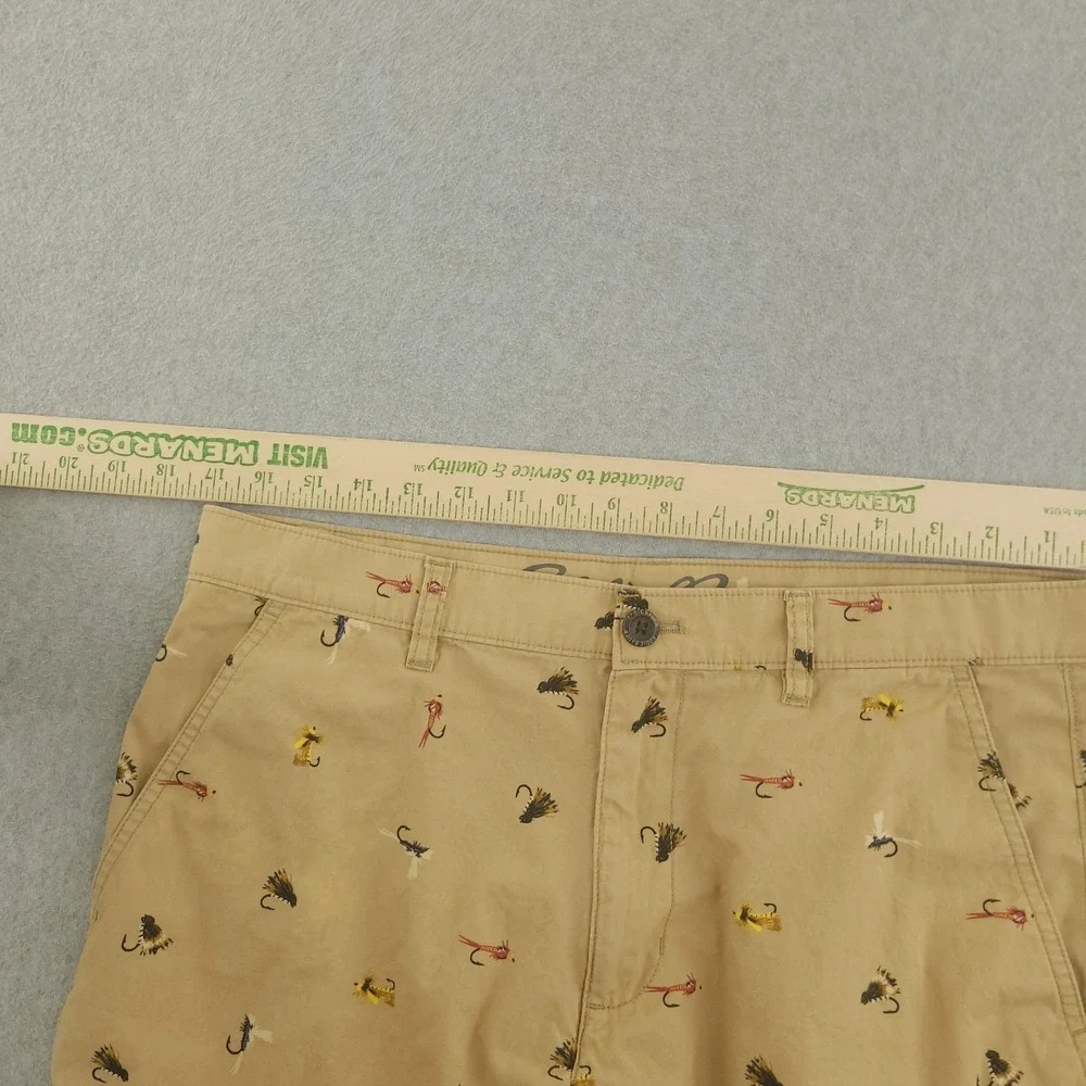 Eddie Bauer Shorts Mens 33 Beige FLY‎ Fishing Lure Print Chino 10
